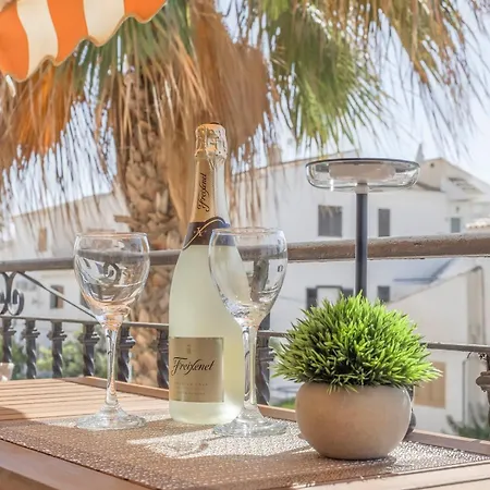 Apartamento By The Sea Casa Alba Locos *